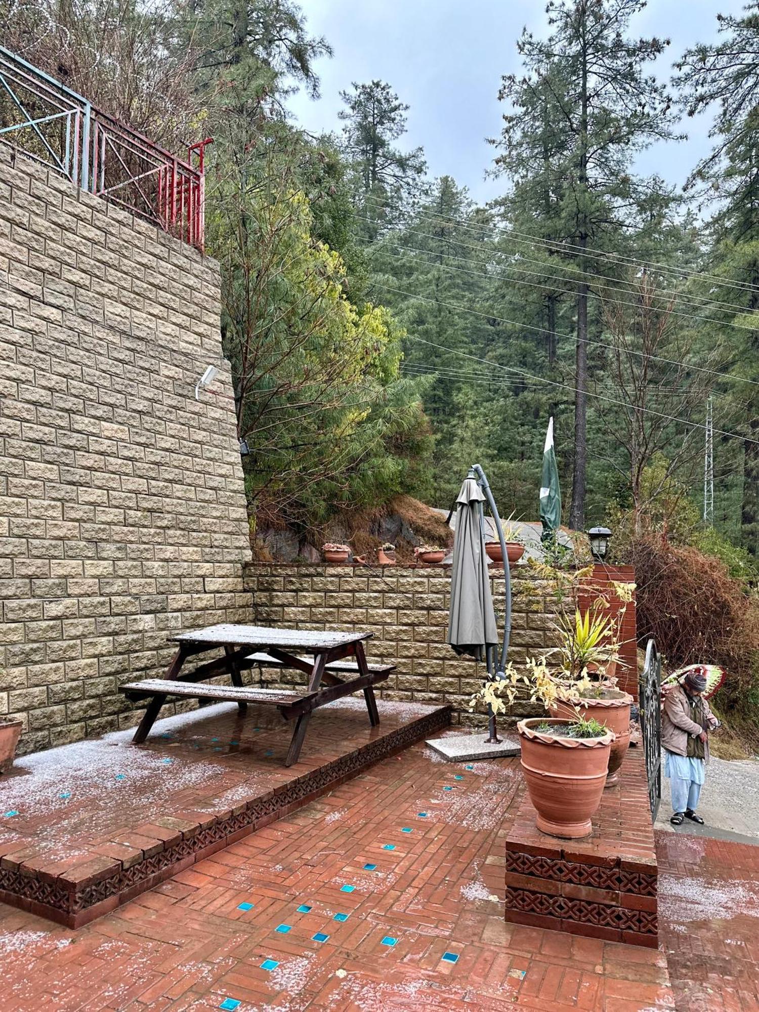 Sarah'S Lodge 무레 외부 사진